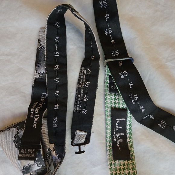 Bundle of 2 Bow Ties - Nicole Miller and Christian Dior - Picture 3 of 5